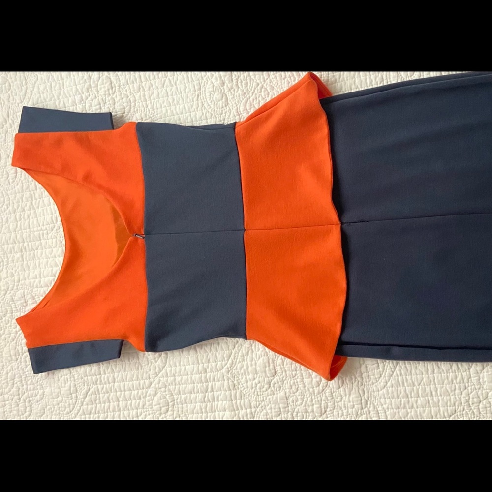 Dress - Picture 3 of 4